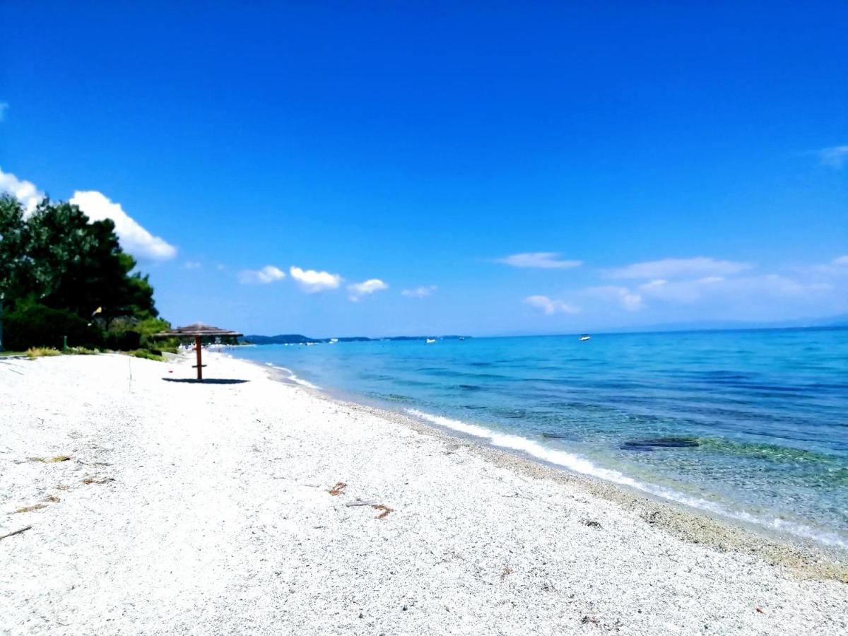 Seaside View Villa Hanioti Bagian luar foto